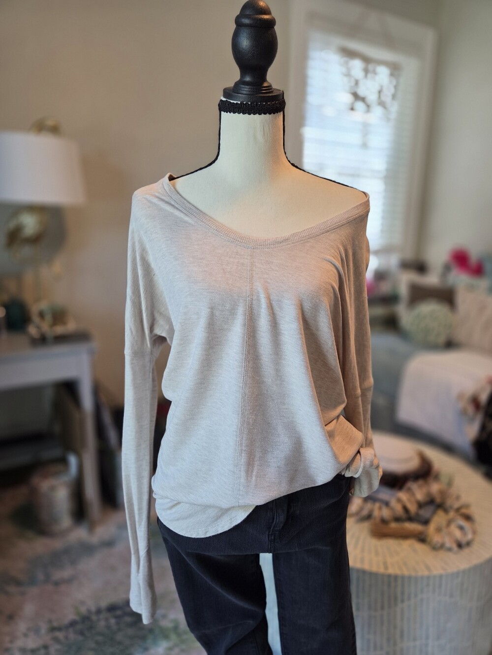 Premise Tan Long Sleeve Knit Pullover | Size Small